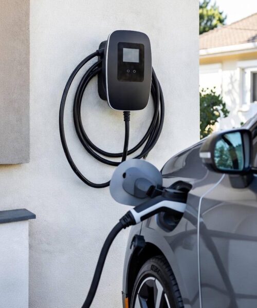 شارژ خودرو برقی در خانه، دیواری